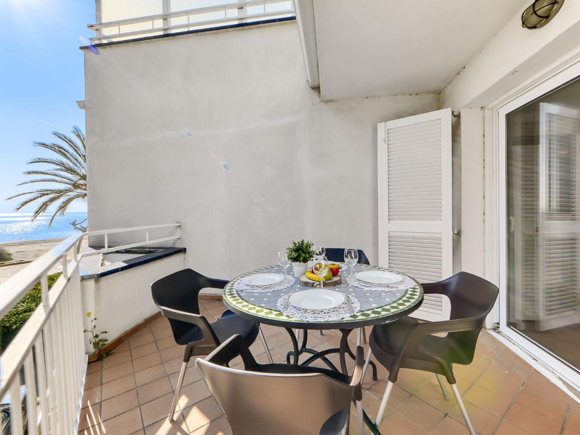 Apartment Platja De Roses-2 By Interhome Exterior photo